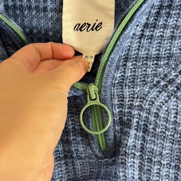 Aerie crop sweater - Picture 2 of 7